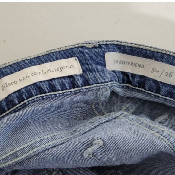Anthropologie Pilcro Jeans Womens 26 Star Embroidered Raw Hem Boyfriend Slim Fit - Picture 13 of 13